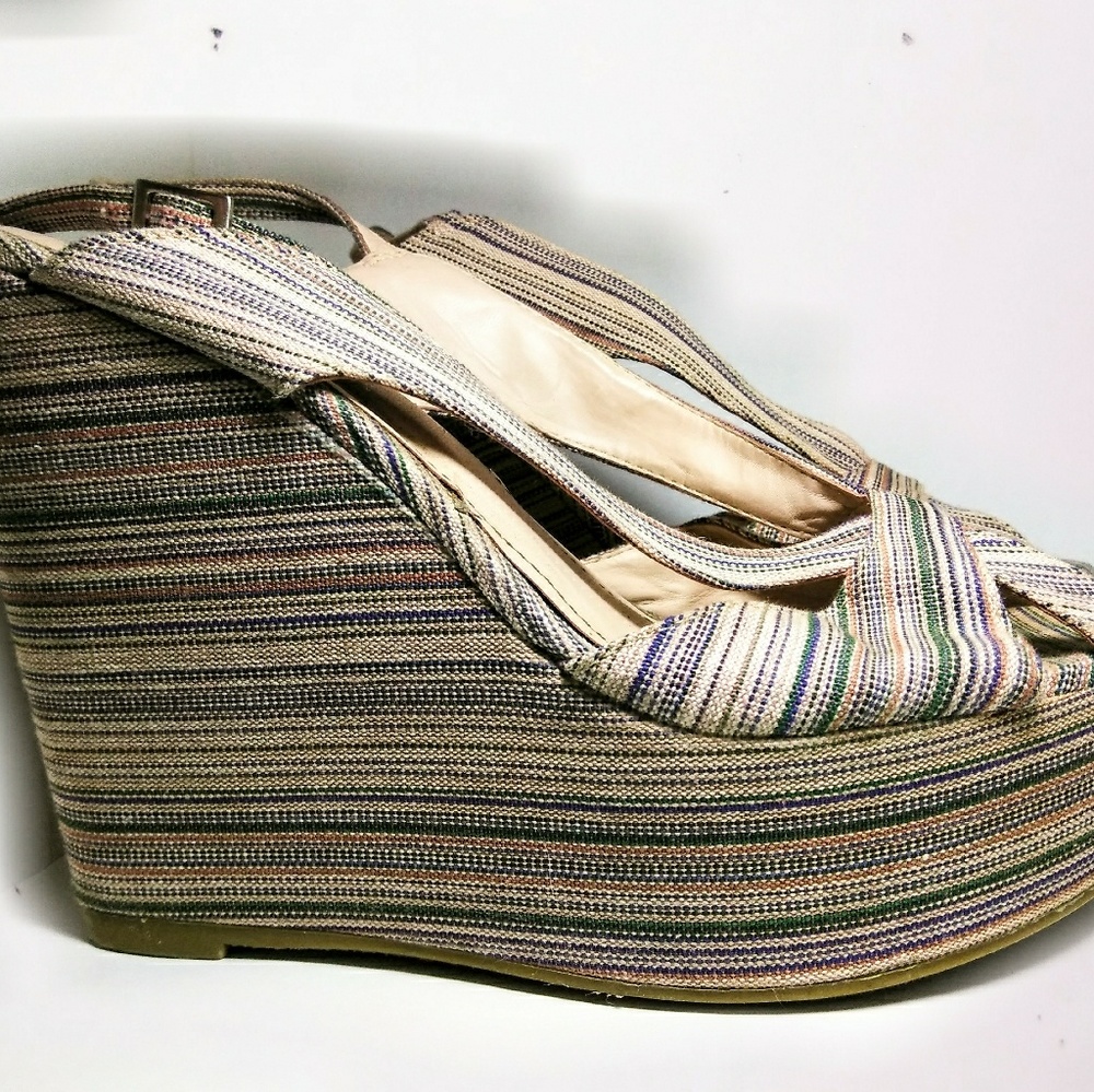 Bamboo Wedges